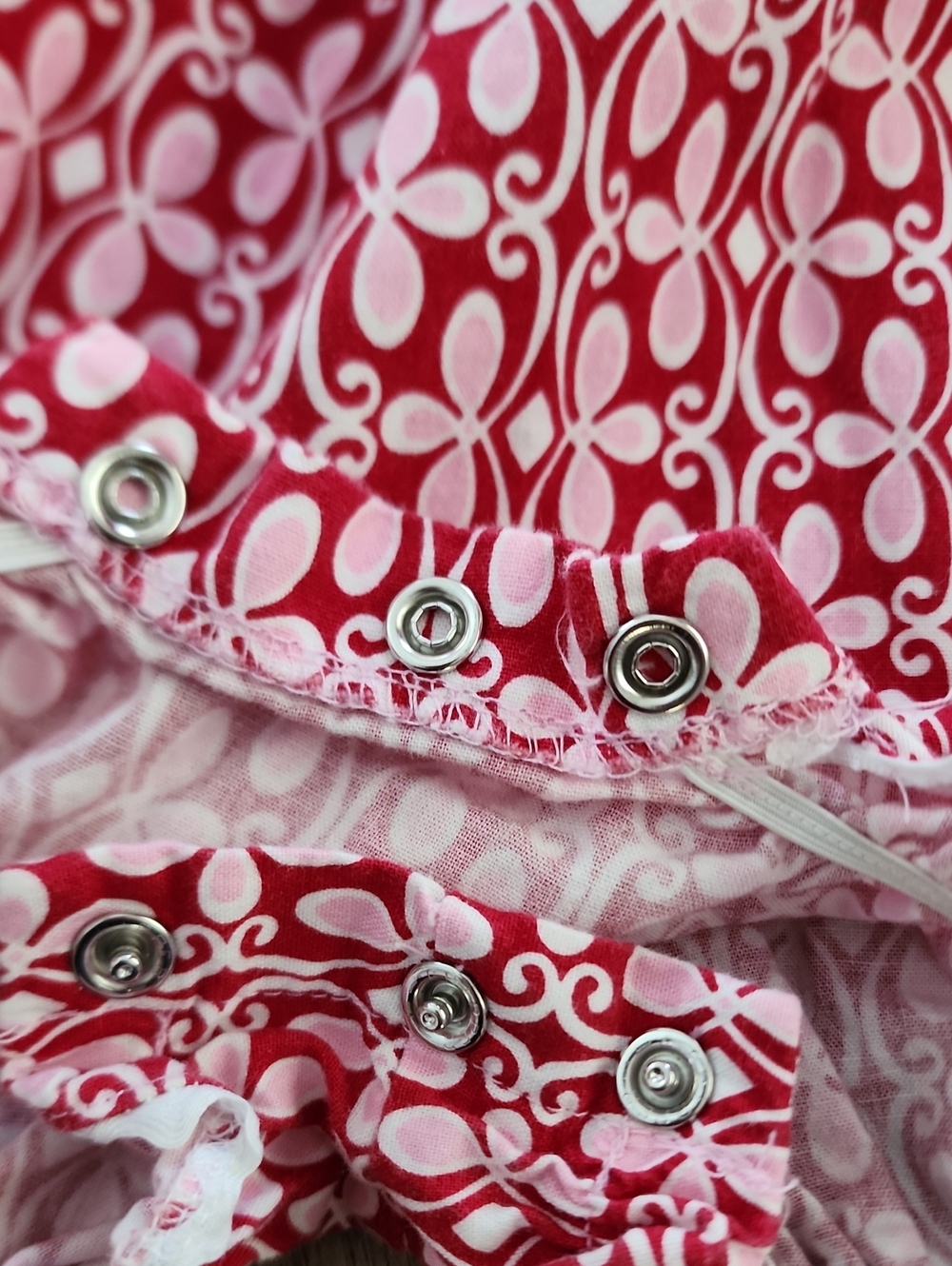 Stellybelly Baby Girl Hand Smocked Bubble Romper 18M Red Pink Floral Cotton - Picture 5 of 5